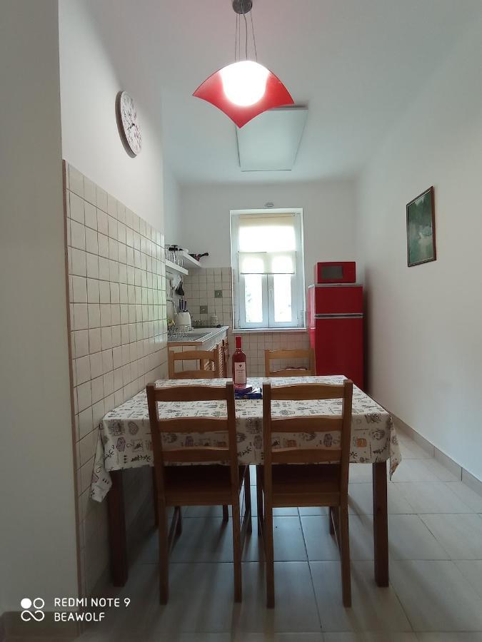 Gizella Apartman Eger Exterior photo